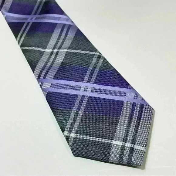 Mens Van Heusen Poly Viscose Tie Purple Gray White Stripes Plaid Necktie Skinny - Picture 4 of 5